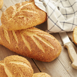 Brödbaser och bröddekorer
